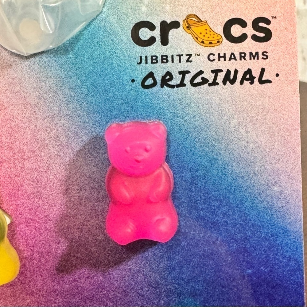 CROCS Vibrant Gummy Bears Jibbitz 5 Piece Pack - Picture 4 of 9